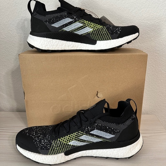 $180 Adidas Terrex Two Ultra Primeblue Trail Running Shoes Men size 10 H69066 - Picture 2 of 13